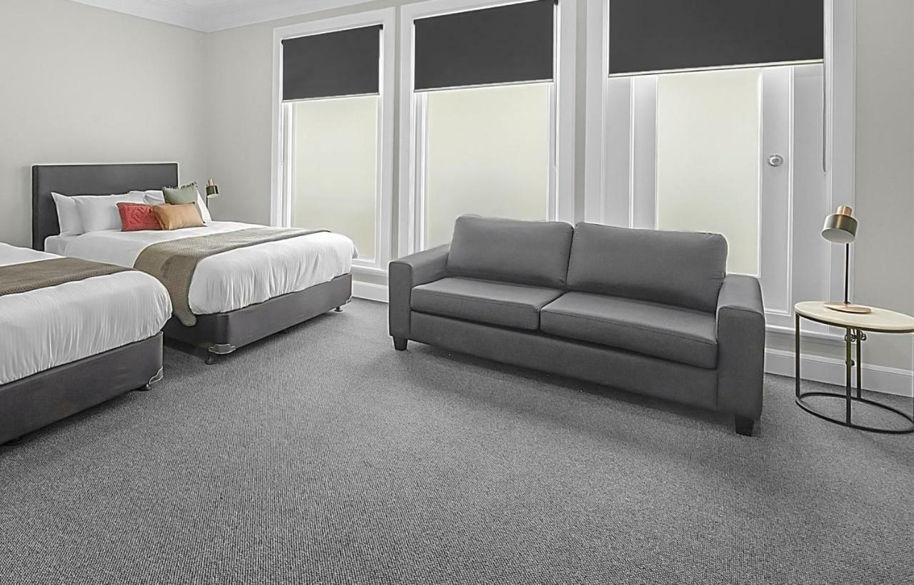 Horse And Jockey Hotel Homebush Сидни Екстериор снимка