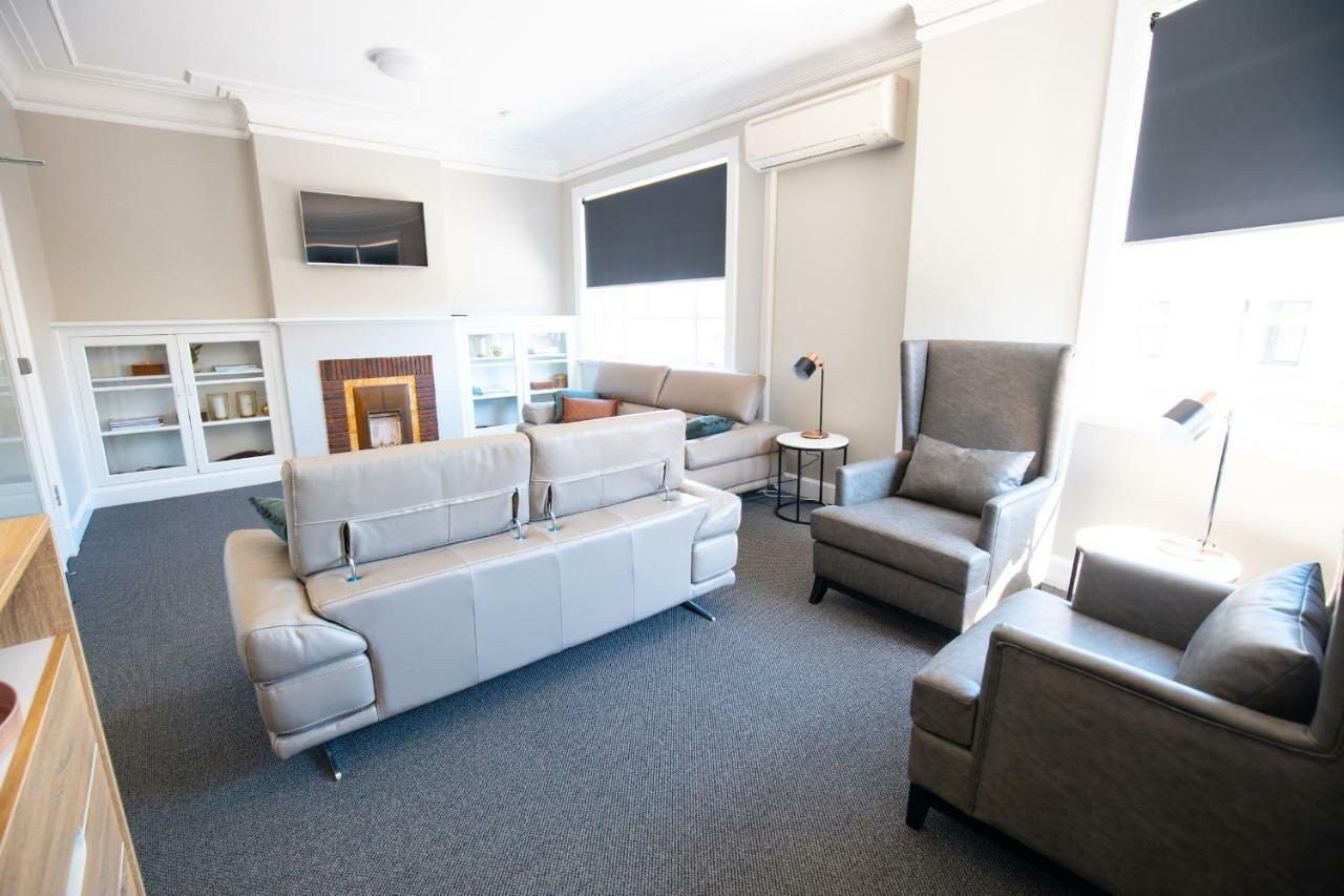 Horse And Jockey Hotel Homebush Сидни Екстериор снимка